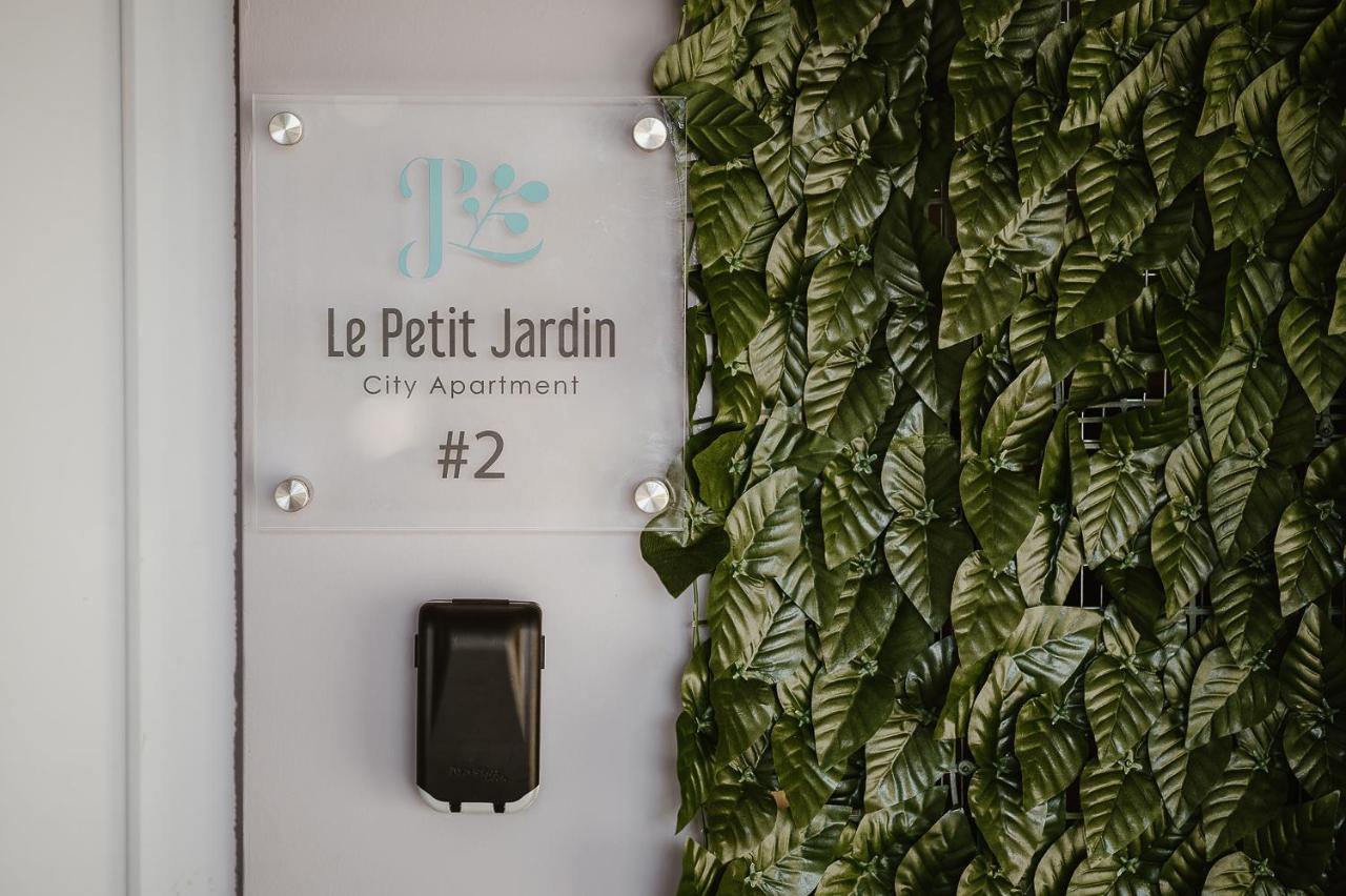 Le Petit Jardin #2 Apartment Волос Екстериор снимка